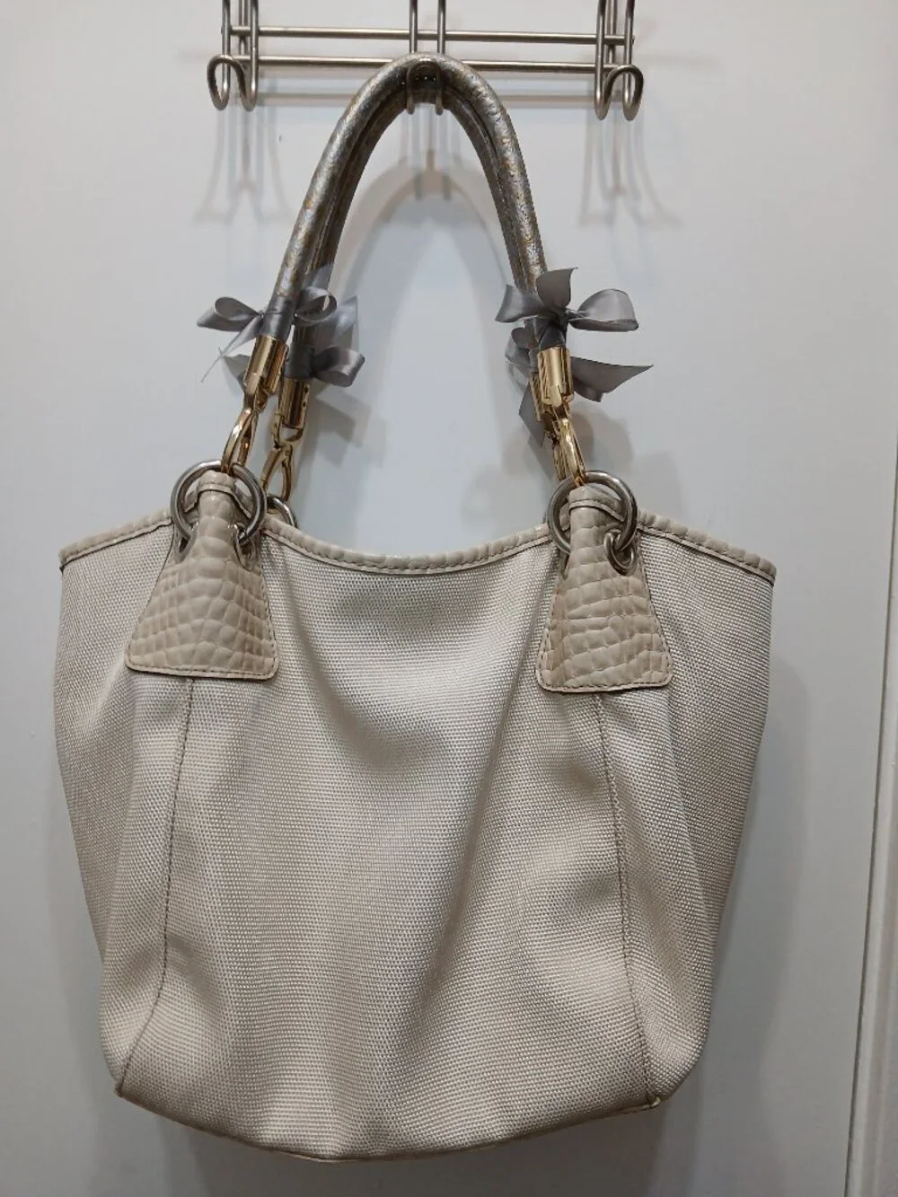 Kathy VanZeeland Woven Hobo🤍